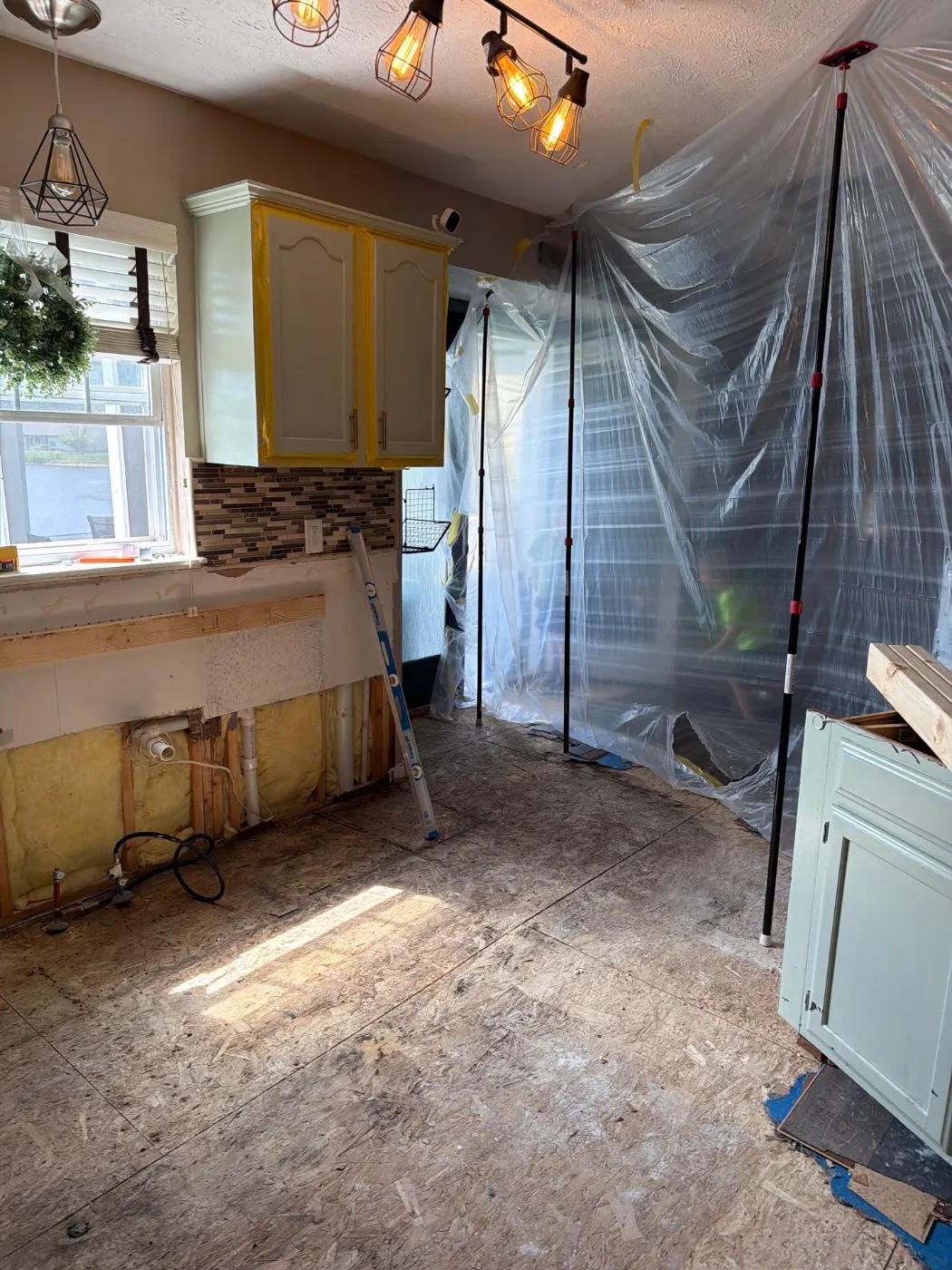Storm-driven water mitigation in Castleton, Indiana
